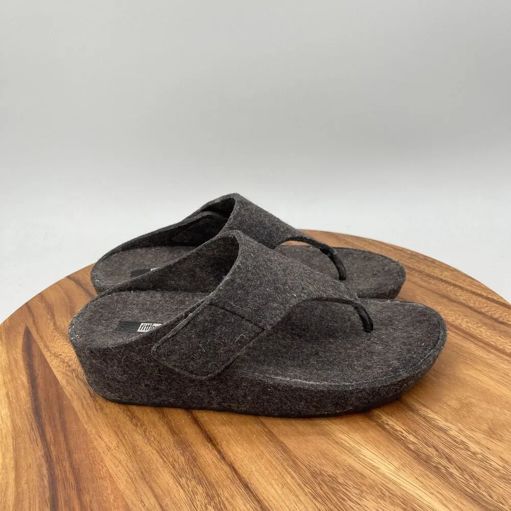 FitFlop Shuv Sandals Womens Size 8 Gray Felt Toe Post Adjustable Comfort Wedge